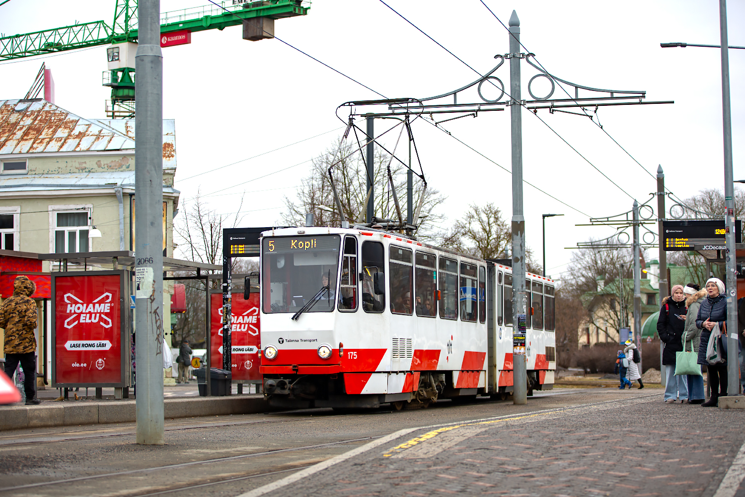 Vanasadama trammitee ehitustööd jätkuvad 4. märtsil ja Tondi raudteeülesõidul 15. märtsil, mis toob kaasa liikluse ja ühistranspordi liinide ümberkorraldusi.